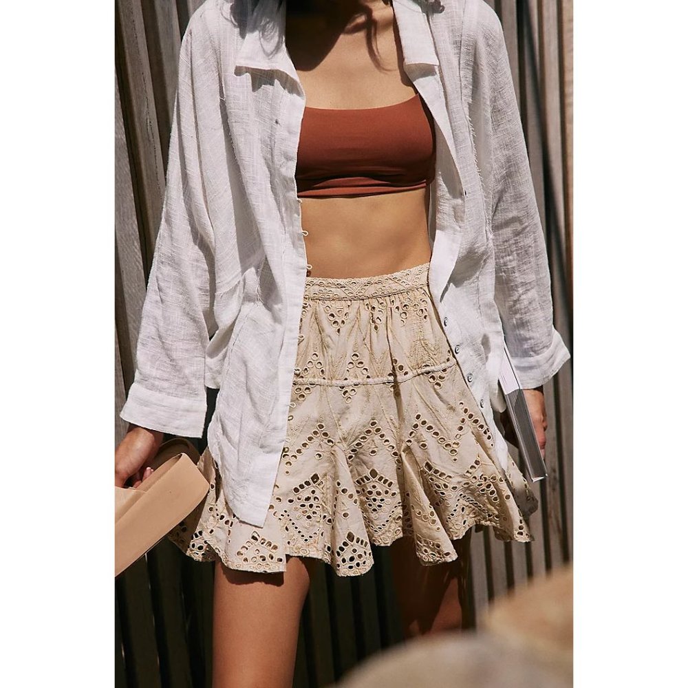 🎉LAST CHANCE🎉 FREE PEOPLE Serenity Mini Skort / Tea - Picture 7 of 12